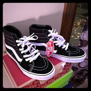 Women’s vans size 05